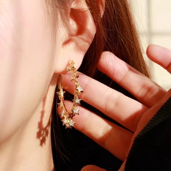 Korean Gold Round Dangle Tassel Drop Crystal Star Charms Hoop Earrings - Picture 2 of 2